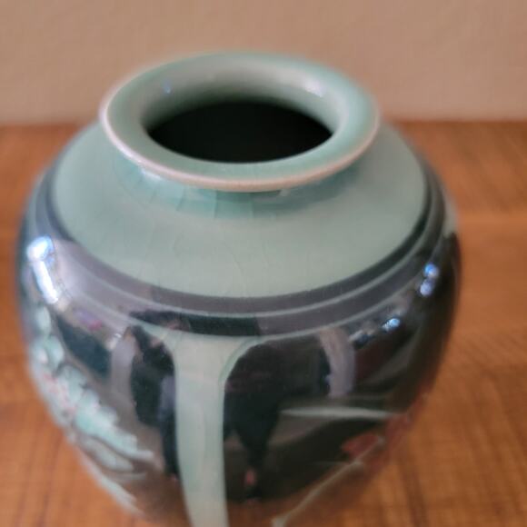 Vintage Hand Painted Ceramic Vase with Floral Motif and Glossy Glaze 6.75 Inch - Picture 4 of 10